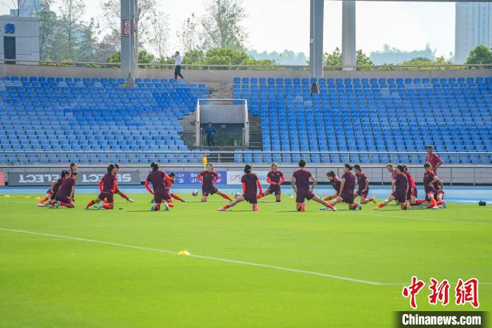 中国女足征战永川国际女子锦标赛新任主帅米利