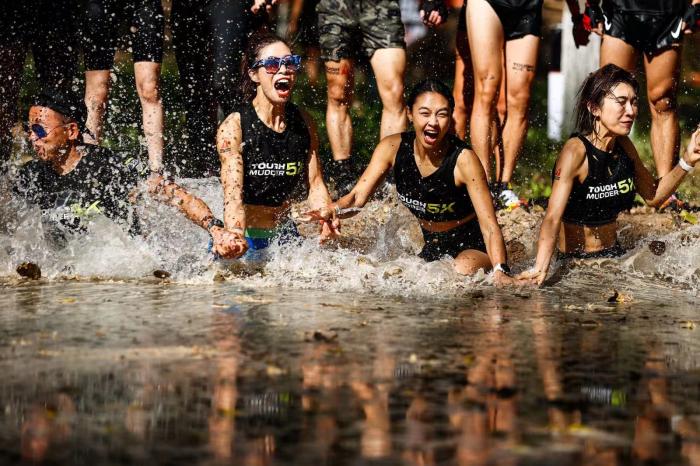 北京世园公园迎来野放计划户外运动节 斯巴达勇