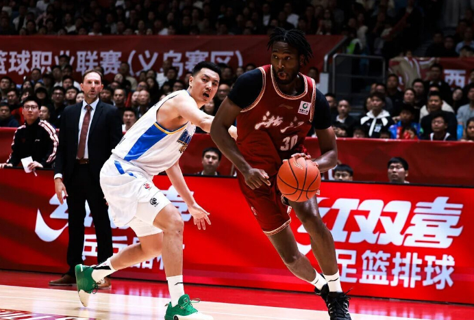 浙江男篮主场大胜北京男篮 球迷李某遭警方立案