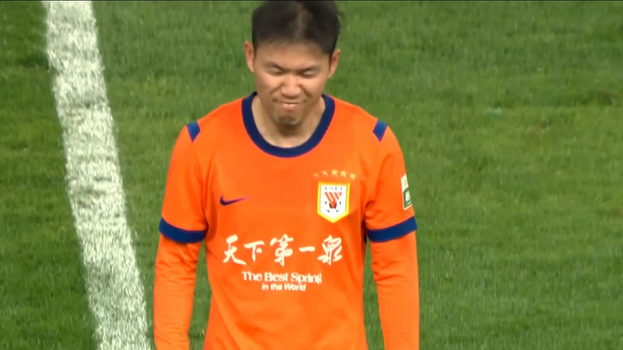 韩鹏帅位悬于一线：泰山年轻球员机会不足成关